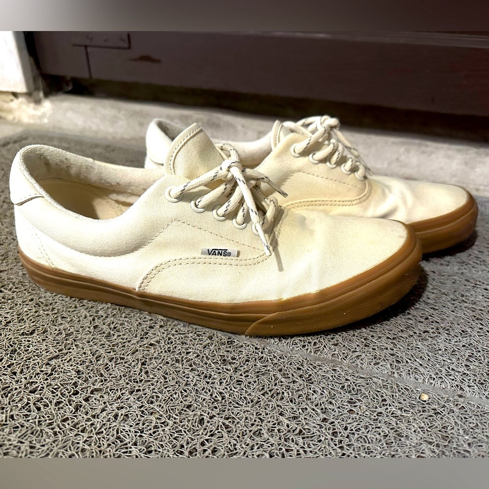 Vans men’s canvas shoes